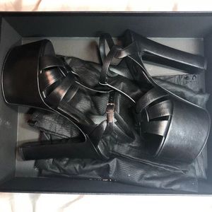 Saint Laurent Betty Tribute platform Black 38.5